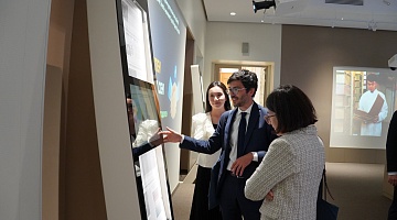 Директор по международным связям Нацбиблиотеки Франции посетил Архив Президента РК